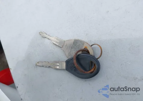 1997 Nissan Maxima Gle/Gxe/Se from USA, damaged, VIN JN1CA21D2VM503099